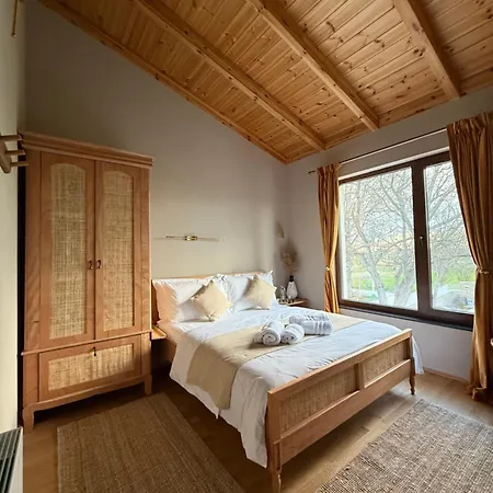 Maison d'hôtes Voyage House In The Countryside Polen Korce